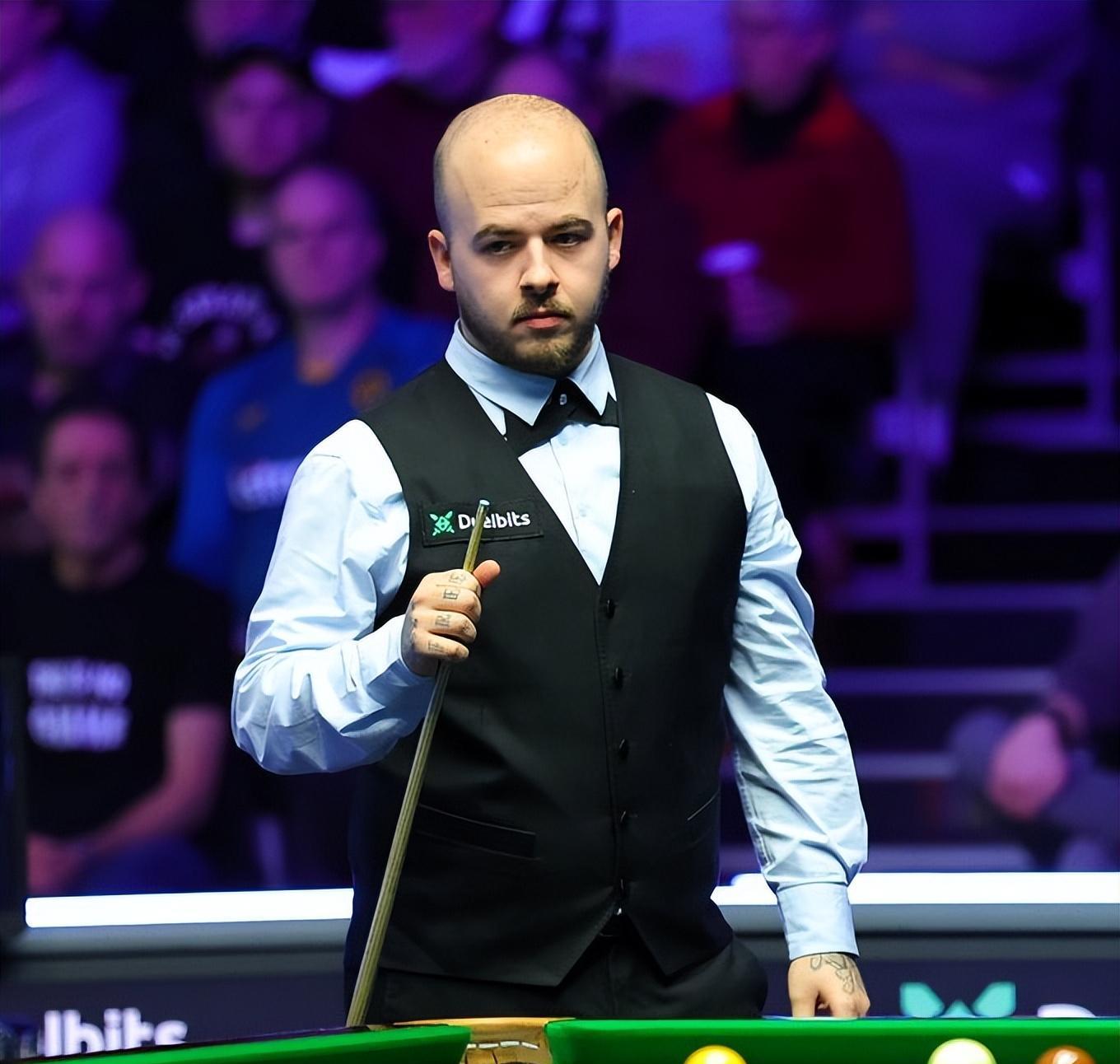 球场外的标 球场外的标